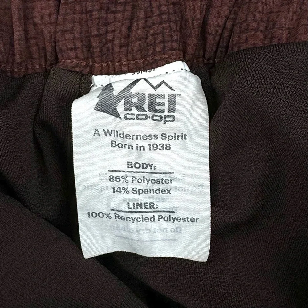 REI Co-op Mens Active Pursuits Shorts with Liner. Hiking Camping Outdoors. Small